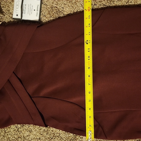 Formal dress - Picture 8 of 10